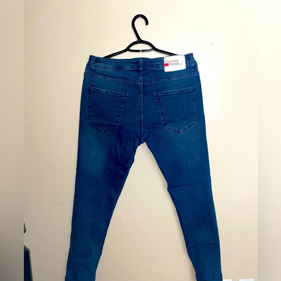 Luois Pion men’s Jean - Picture 2 of 4